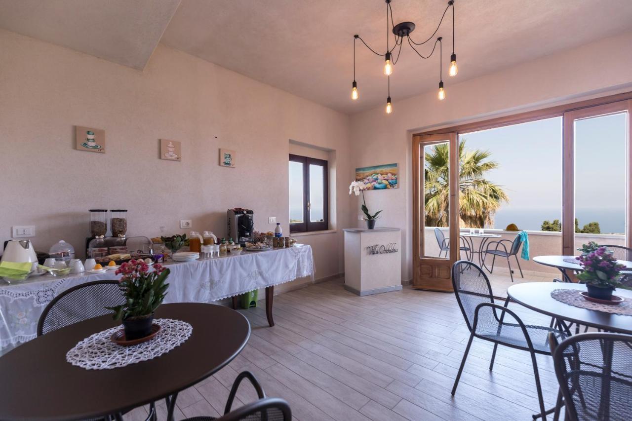 B&B Villa Orchidea 리카디 외부 사진